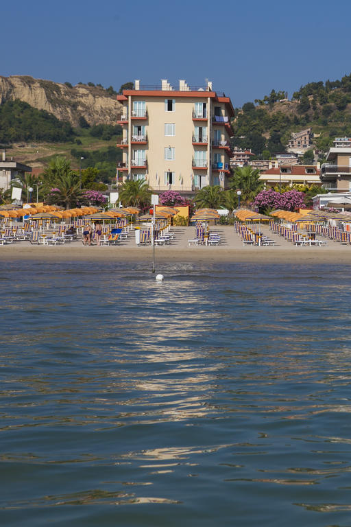 Hotel Eden Grottammare Exterior foto